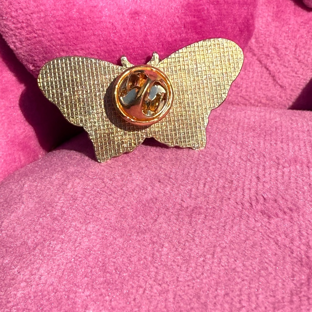 EUC! Vintage Lunar Colorful Moth Enamel Pin Retro - Picture 3 of 4